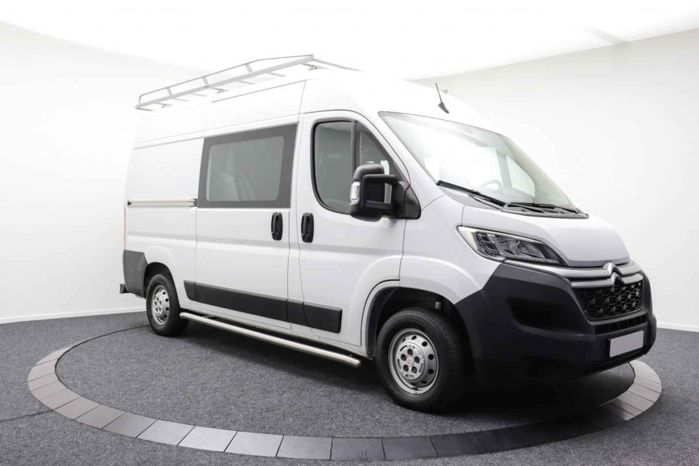 Citroën Jumper - 2.2 HDi 35 140PK L2H2 | Dubbelcabine | 6-Pers. | Imperiaal | Cam - AutoWereld.nl
