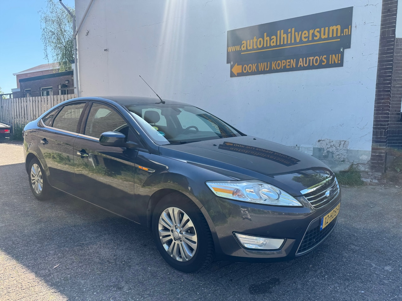 Ford Mondeo - 2.0-16V Ghia 2.0-16V Ghia - AutoWereld.nl