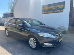 Ford Mondeo - 2.0-16V Ghia