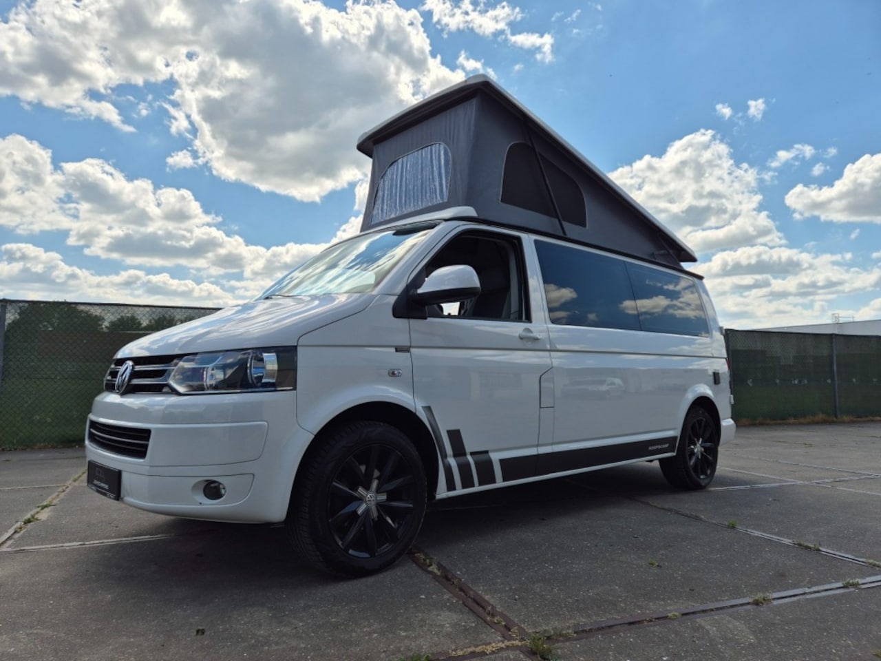 Volkswagen Transporter California - 2.0TDI 140pk DSG Verlengd koopscamp - AutoWereld.nl