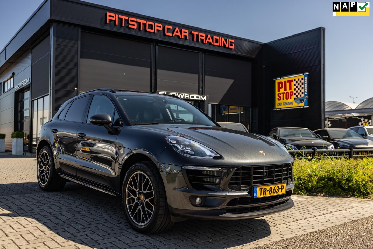 Porsche Macan - 3.0 S 3.0 S, 340pk, Pano, Carbon, ACC, Trekhaak, Nieuwstaat! - AutoWereld.nl
