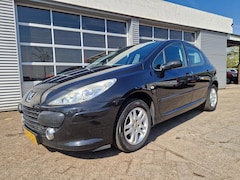 Peugeot 307 - 1.4-16V XS