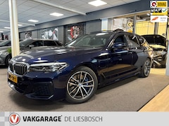 BMW 5-serie Touring - 530e High Executive/pano/camera/leer/m-pakket//trekhaak/elec klep