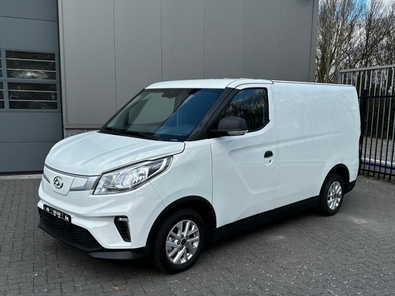 Maxus eDELIVER 3 - e-DELIVER 3 L1  SWB - AutoWereld.nl