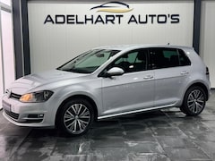 Volkswagen Golf - 1.2 TSI Highline / Full map navigatie / Cruise control / climate control / Stoelverwarming