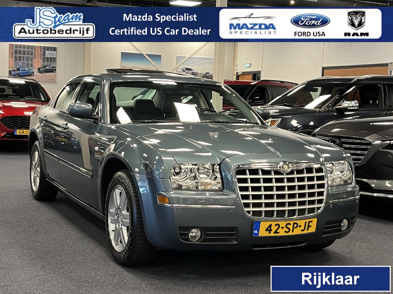 Chrysler 300C Touring - 3.5 V6 Automaat AWD 12 Maanden Bovag Garantie - AutoWereld.nl