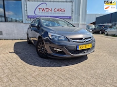 Opel Astra Sports Tourer - 1.6 CDTi Design Edition Navi Airco