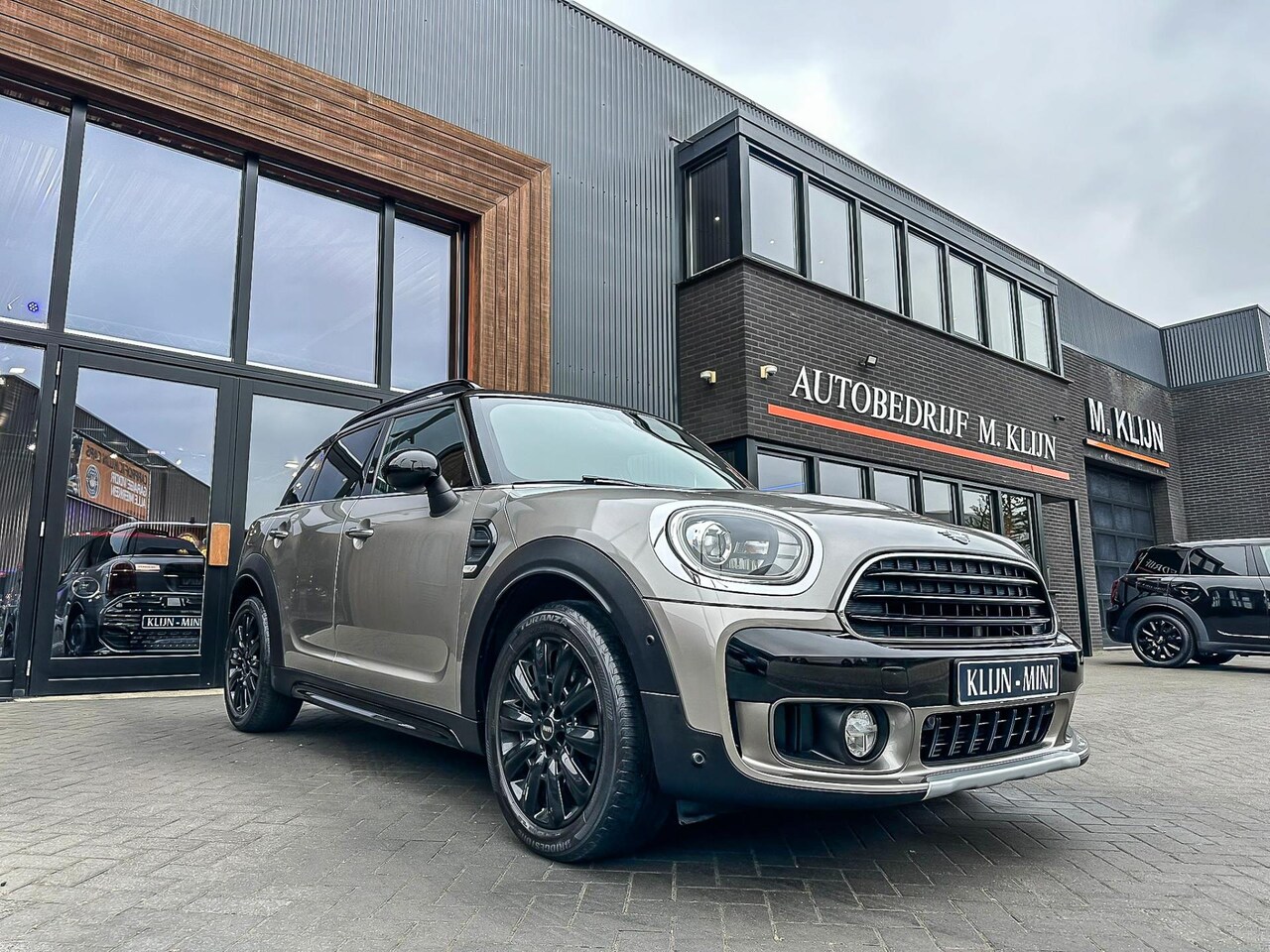 MINI Countryman - Mini 1.5 Cooper Chili Aut 136k/NL auto/Hk/Head Up/Led/All4 pakket - AutoWereld.nl
