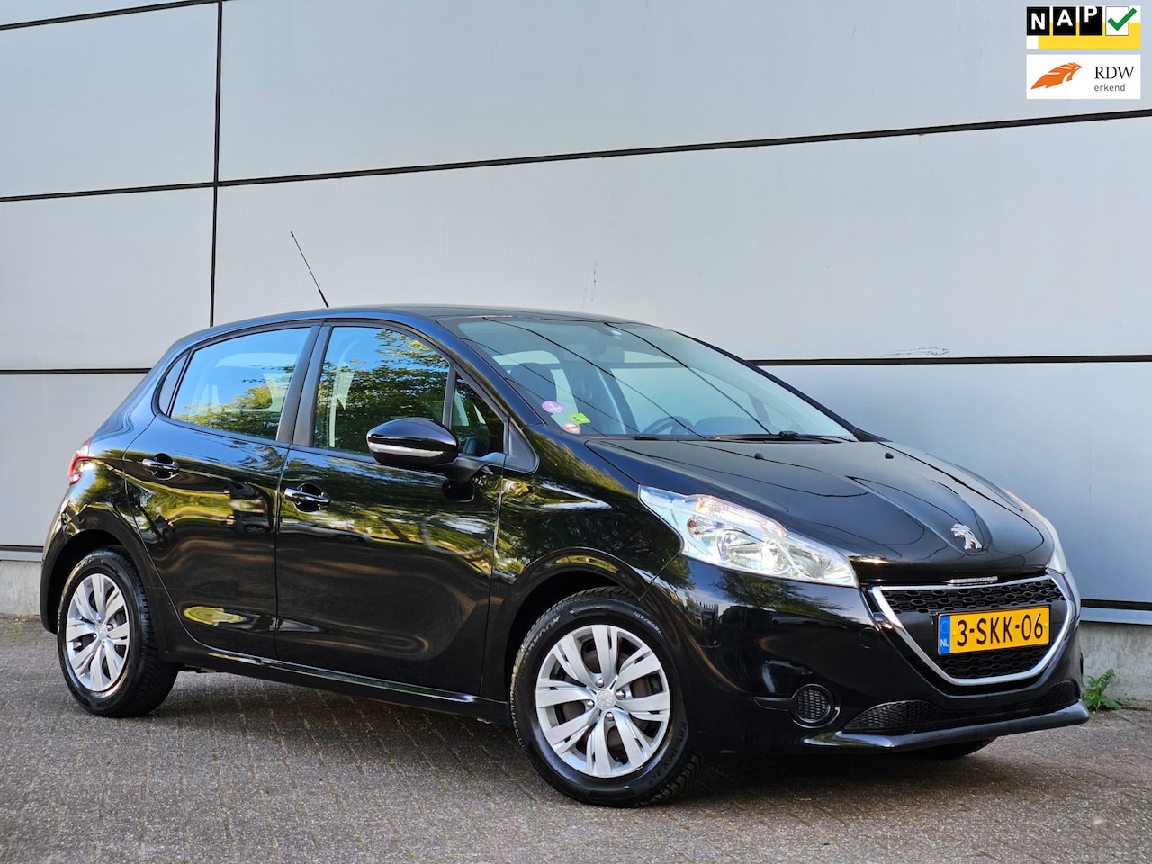 Peugeot 208 - 1.2 VTi Active Airco/Cruise/Stuurbed/Dealr Onderh/Nap/Boekjes - AutoWereld.nl