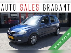 Mazda 2 - 2 1.4 Touring