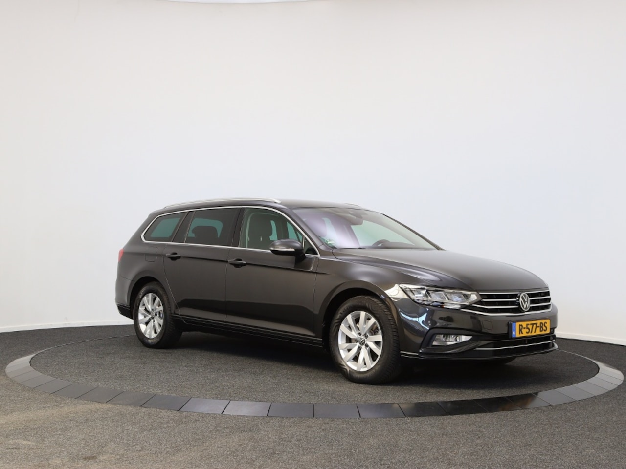Volkswagen Passat Variant - 1.5 TSI Business | achteruitrijcamera | Navigatie | Carplay | - AutoWereld.nl