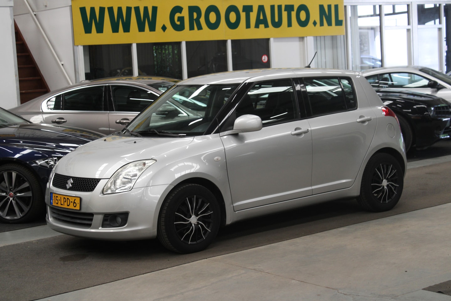 Suzuki Swift - 1.3 Shogun NAP, Airco, Stuurbekrachtiging - AutoWereld.nl