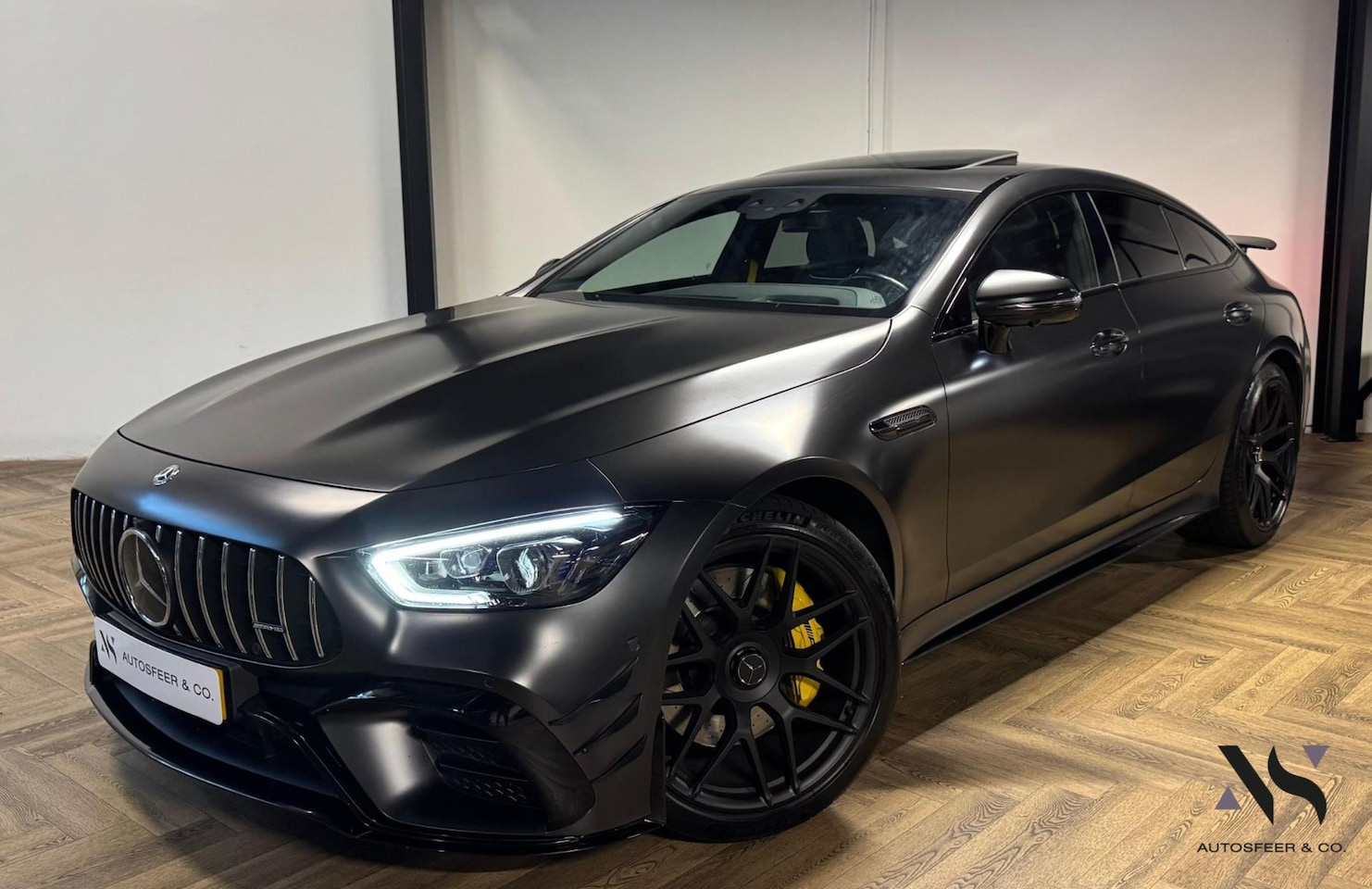 Mercedes-Benz AMG GT 4-Door Coupe - AMG 53 4MATIC+ PANO KEYLESS - AutoWereld.nl