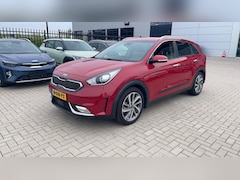Kia Niro - 1.6 GDi Hybrid ExecutiveLine | Trekhaak | Stoel en Stuurverwarming | Navigatie | JBL |