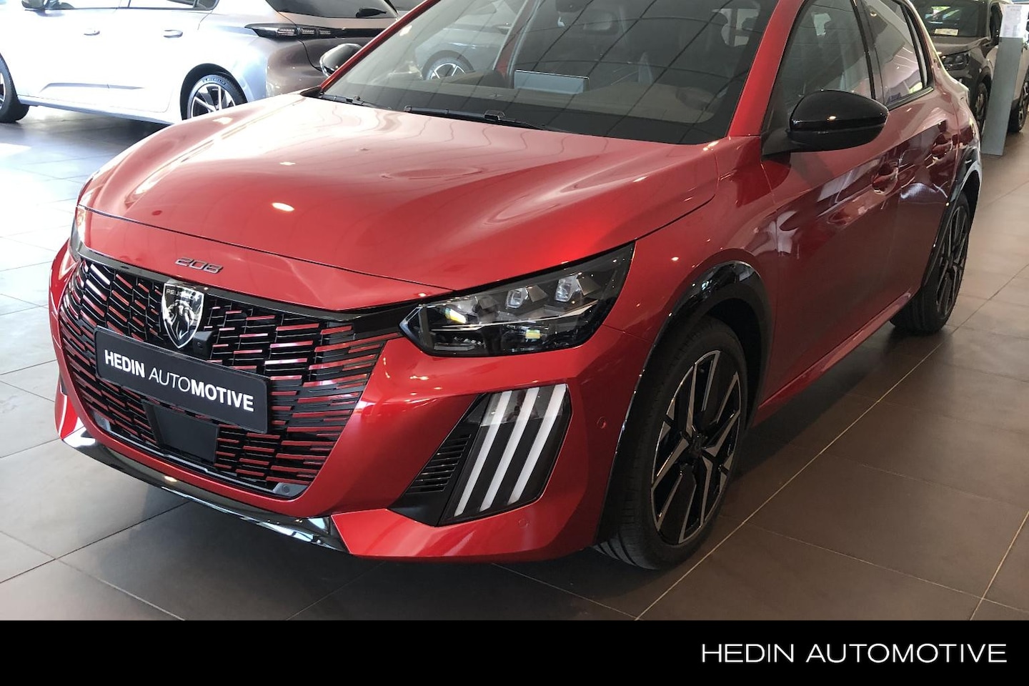 Peugeot 208 - 1.2 Hybrid 145 e-DCS6 GT | Pano Dak | Vision & Navigation Pack | Pack Drive assist | Alcan - AutoWereld.nl