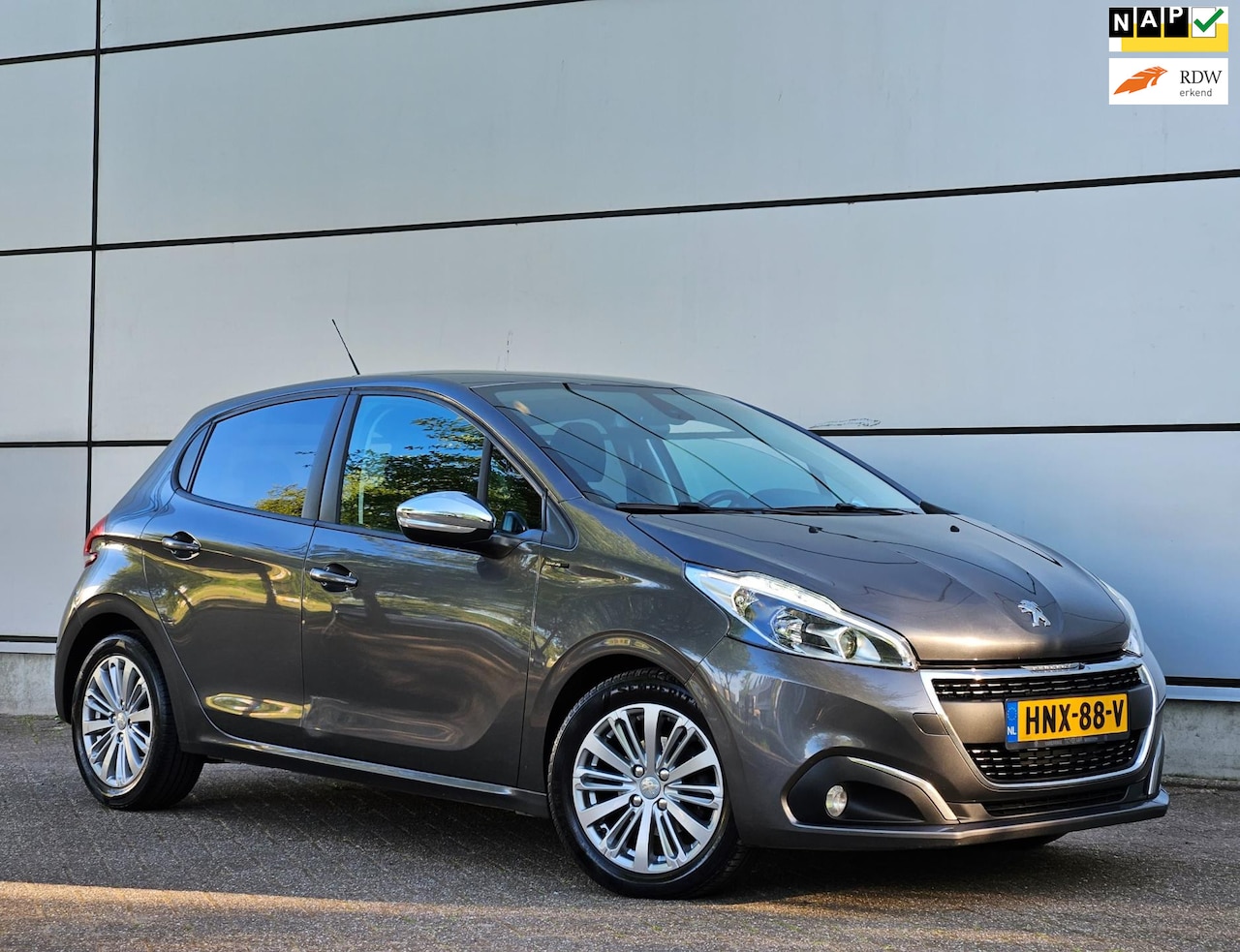 Peugeot 208 - 1.5 BlueHDi Blue Lease Allure Airco/Navi/Led/Lmv/Stuurbed - AutoWereld.nl