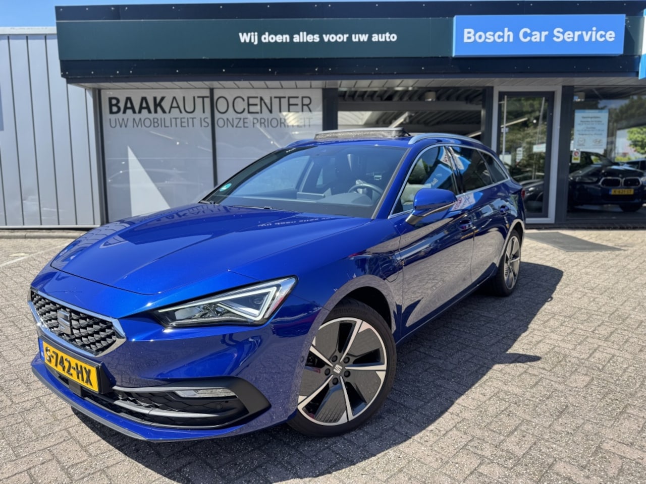 Seat Leon Sportstourer - 1.4 TSI eHy. PHEV FR | Panoramadak | ACC | Trekhaak | VOL - AutoWereld.nl