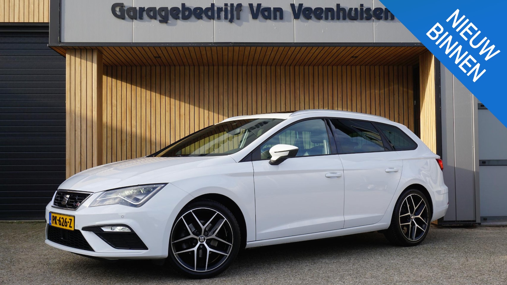 Seat Leon ST - 1.4 EcoTSI 150pk FR-Line Pano.Dak LED 18inch LM Trekhaak Navi Clima *NL auto* 132368km *Ne - AutoWereld.nl
