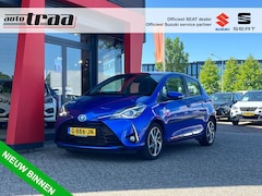 Toyota Yaris - 1.5 Hybrid Executive / NAVI / CAMERA / CRUISE CONTROL / PANO / TREKHAAK AFNEEMBAAR /