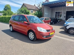 Renault Grand Scénic - 2.0-16V Tech Line , AUTOMAAT met Nieuwe APK