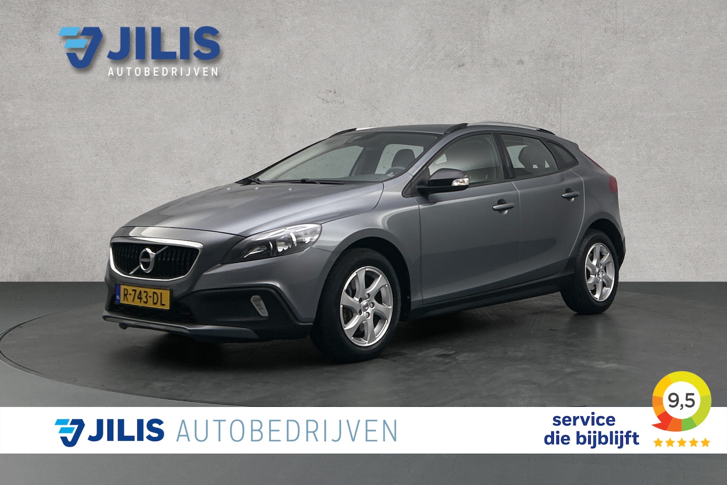 Volvo V40 Cross Country - 2.0 D2 Momentum | LED koplampen | Trekhaak | Parkeersensoren | Navigatie - AutoWereld.nl