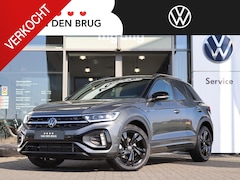 Volkswagen T-Roc - 1.5 TSI 150 pk DSG R-Line Edition | Trekhaak | Black Style | Navigatie | IQ Light | Camera