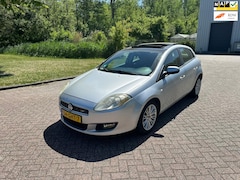 Fiat Bravo - 1.4 T-Jet Corporate/AIRCO/CRUISE/PARKEERSENS ACHTER/TREKHAAK