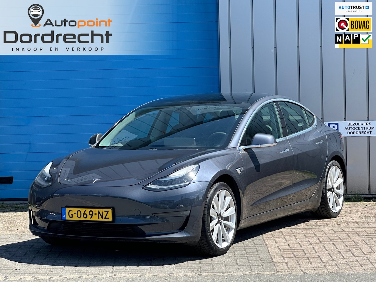 Tesla Model 3 - Long Range RWD Long Range AWD 75 kWh DUAL MOTOR AWD KM 119002 - AutoWereld.nl