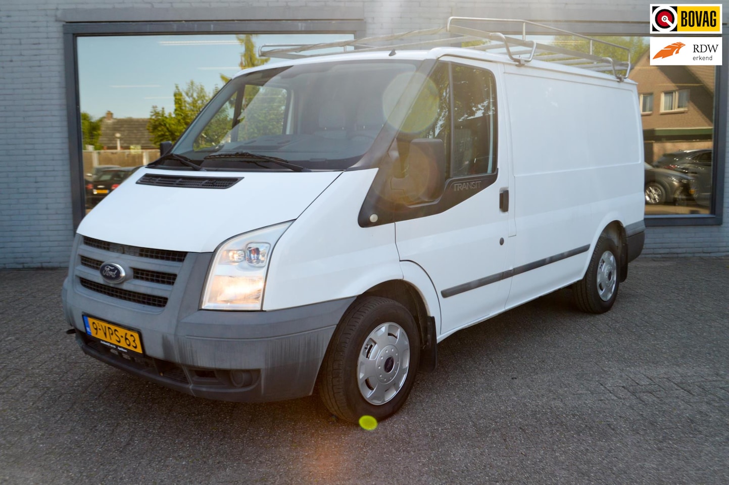 Ford Transit - 260S 2.2 TDCI AIRCO|TREKHAAK - AutoWereld.nl