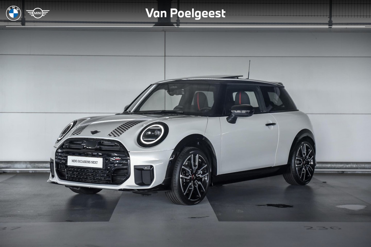 MINI Cooper - 3-deurs 2.0 Cooper S John Cooper Works | Pakket XL - AutoWereld.nl