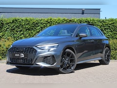 Audi A3 Sportback - 40 TFSI e 3x S-Line |Panoramadak | Sfeerverlichting | RS stoelen | Camera | Adaptive cruis