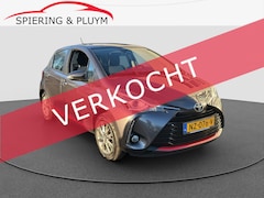 Toyota Yaris - 1.5 VVT-i Design Red | Trekhaak | Cruise | Camera