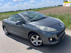 Peugeot 207 CC - 1.6 / nieuw model - nwe APK