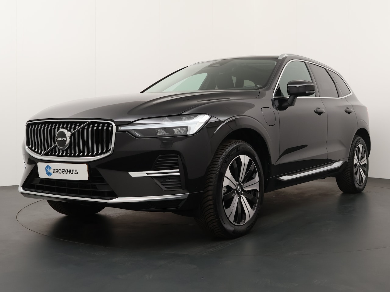 Volvo XC60 - T6 AWD Plus Bright | Semi elektrische trekhaak | Stoel & stuurwielverwarming | Lederen int - AutoWereld.nl