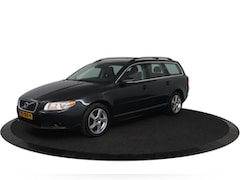 Volvo V70 - T4 Limited Edition | Trekhaak | Lederen interieur | Stoelverwarming | Climate Control | Hi