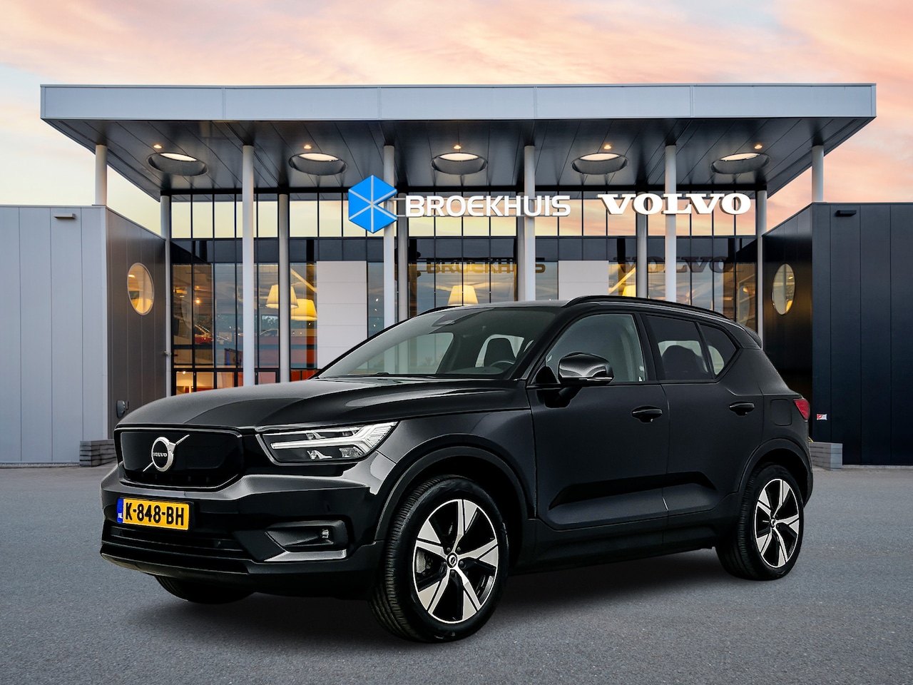 Volvo XC40 - Recharge P8 AWD R-Design | Elektr. verst. stoelen | Parkeercamera | Achterbankverwarming | - AutoWereld.nl