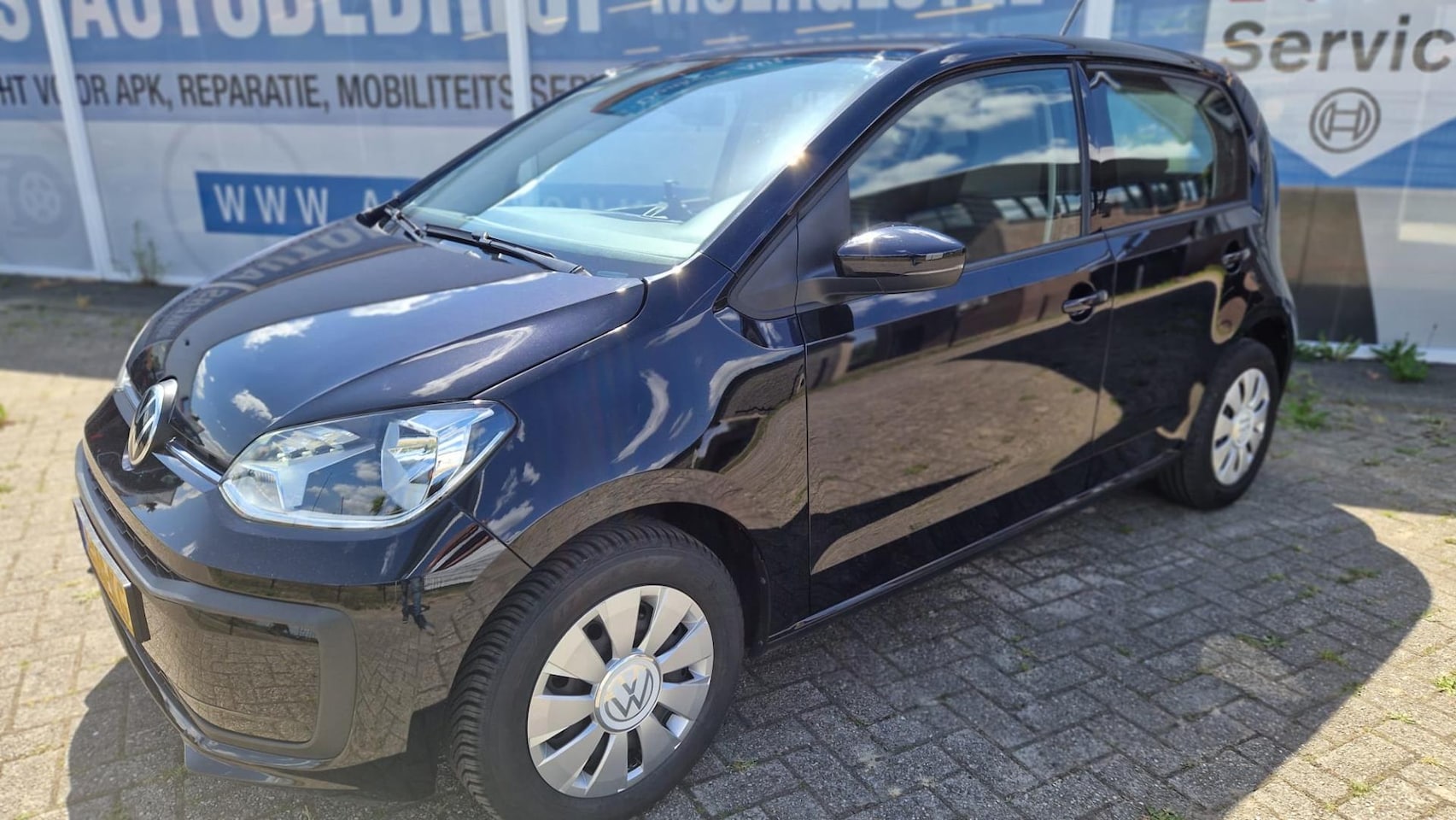 Volkswagen Up! - 1.0 1.0 - AutoWereld.nl