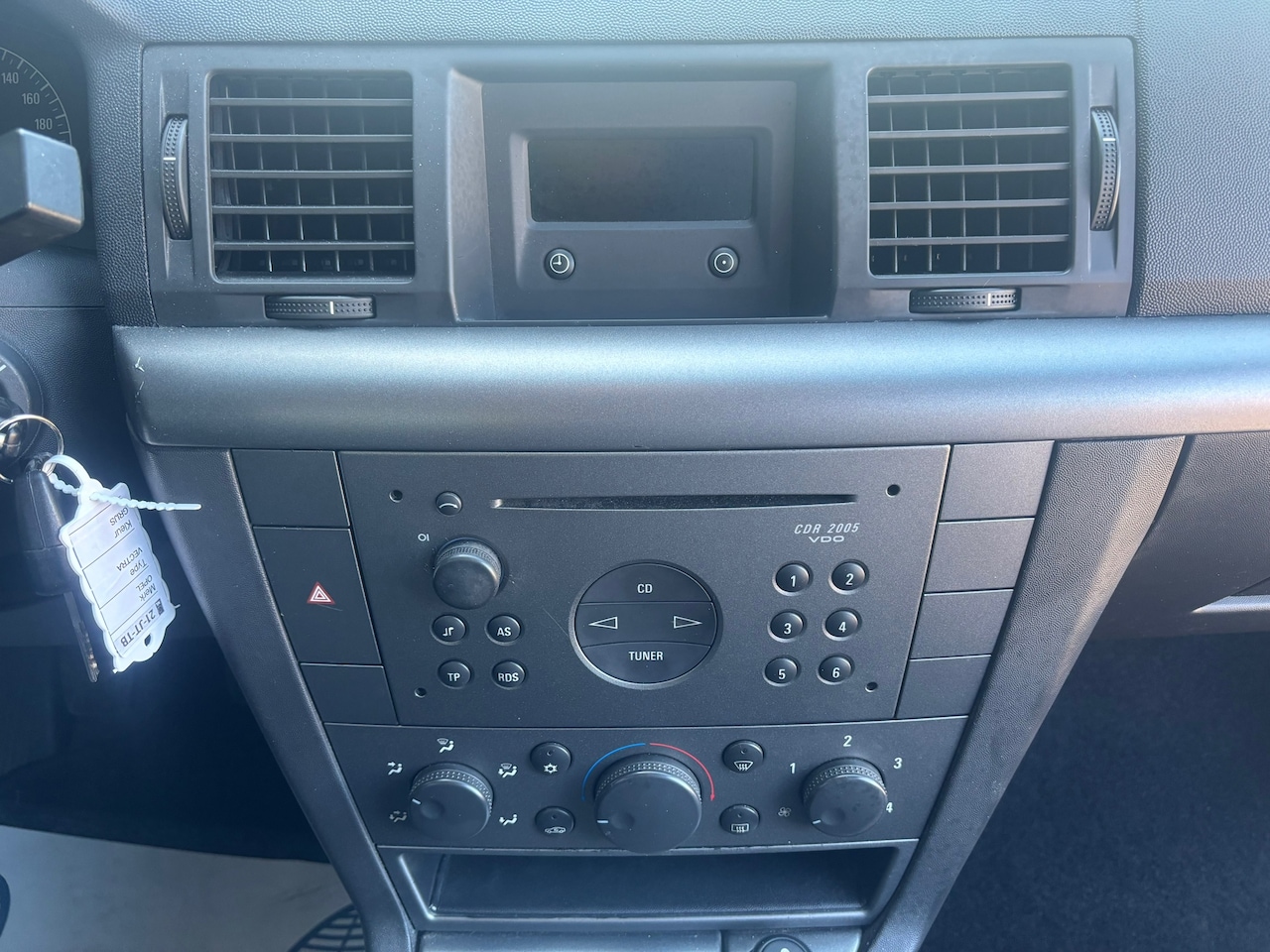 Opel Vectra - 1.8-16V Basis NAP//AIRCO//CRUISE//CV+AB//