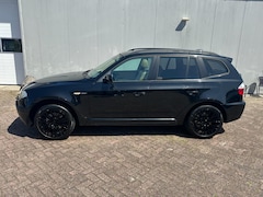 BMW X3 - 3.0i Executive