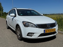 Kia Cee'd Sporty Wagon - 1.6 CVVT X-ecutive