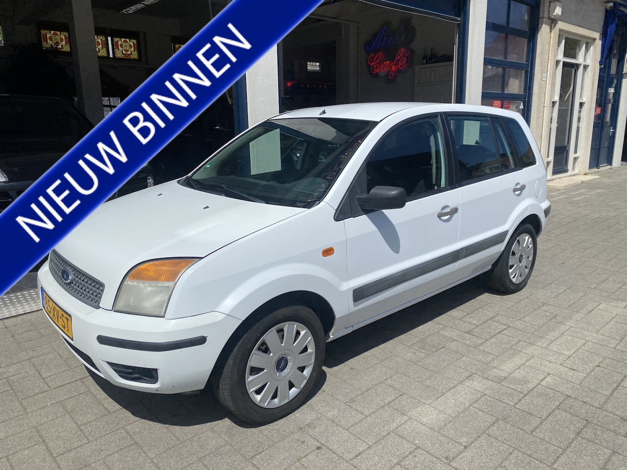 Ford Fusion - 1.4-16V Comfort 1.4-16V Comfort NIEUWE APK - AutoWereld.nl