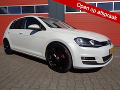 Volkswagen Golf - 1.4 TSI Highline 122PK Automaat Clima Cruise Navi LMV LEER NL-Auto