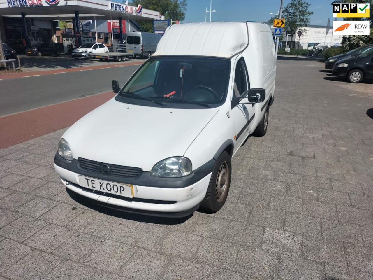 Opel Combo - 1.7 DI ! WEINIG KM!! LOOPT ALS EEN ZONNETJE!!MET NWE APK!!! - AutoWereld.nl