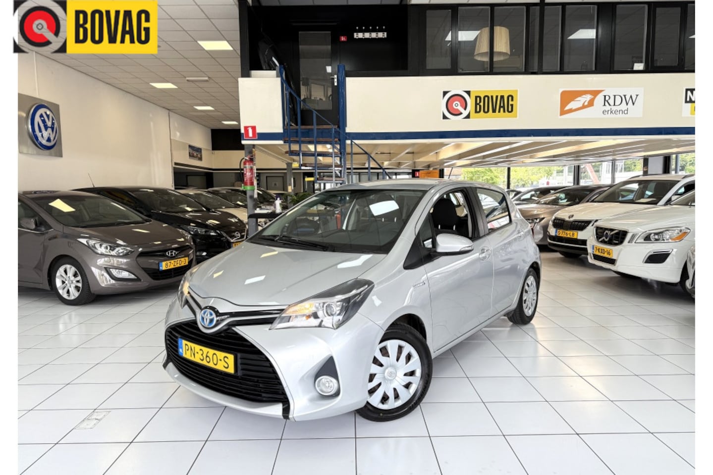 Toyota Yaris - 1.5 Hybrid Aspirat. - AutoWereld.nl