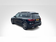 Mercedes-Benz GLB - GLB 200 Automaat AMG Line | Nightpakket | Panoramadak | 360° Camera | LED | Advanced Sound