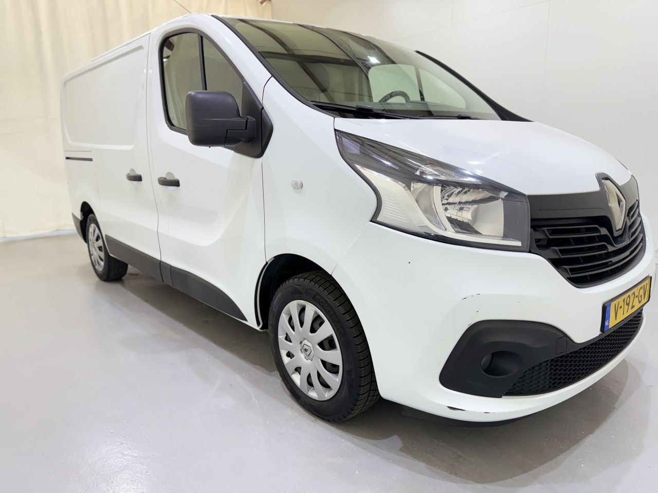 Renault Trafic - 1.6 Energy dCi 125 Navi Comfort - AutoWereld.nl