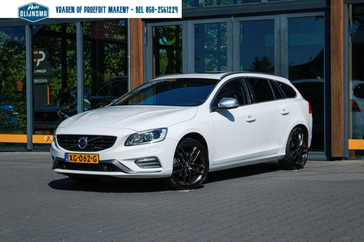 Volvo V60 - T3 R-Design|Navi|Stoelverwarming|PDC|Alcantara - AutoWereld.nl