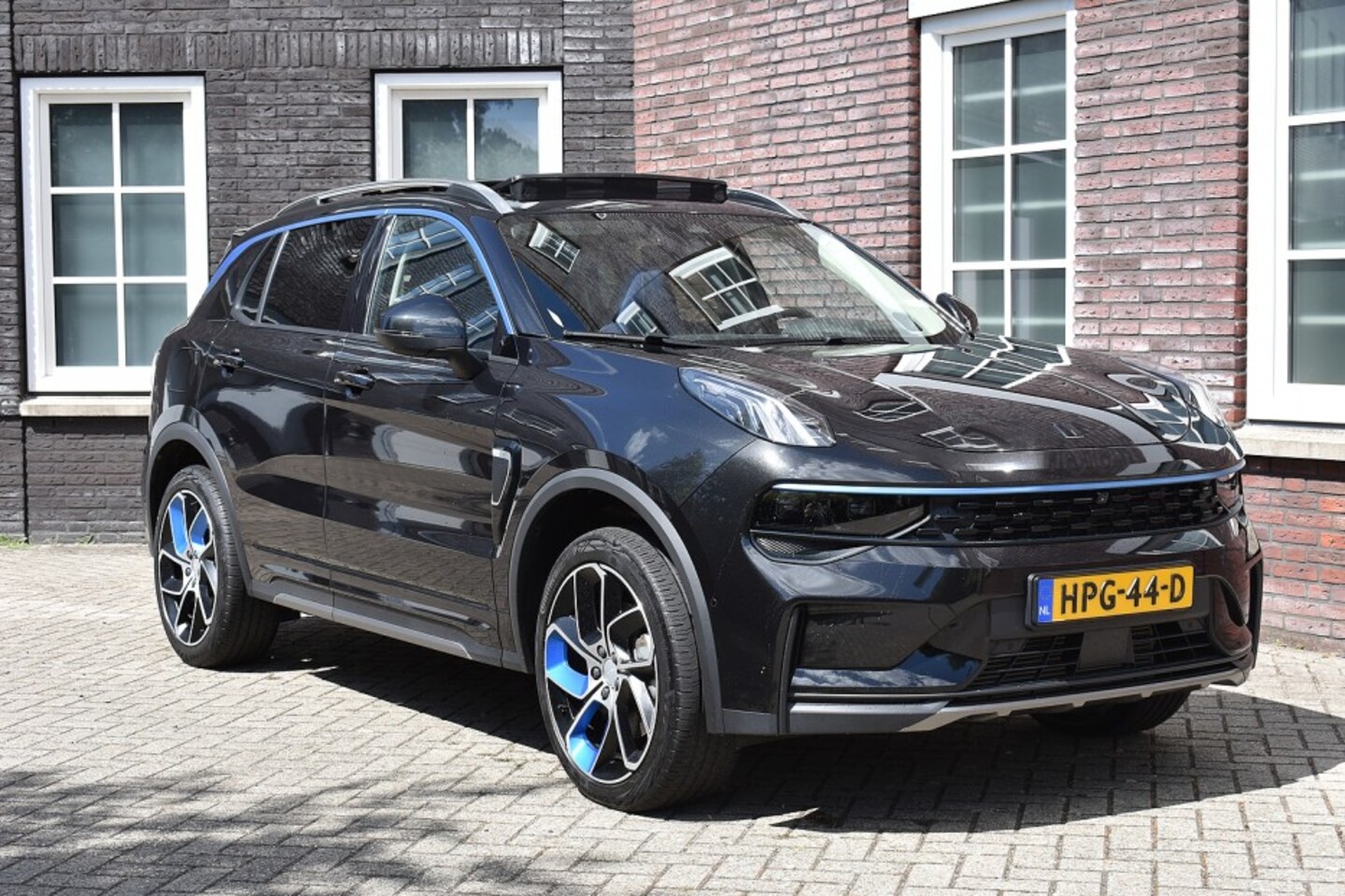 Lynk & Co 01 - 1.5 PHEV Hybrid Black - MEENEEM PRIJS! - Black pack mogelijk - AutoWereld.nl