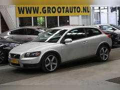 Volvo C30 - 2.0 Volledig onderhouden, Airco, Trekhaak, Cruise control