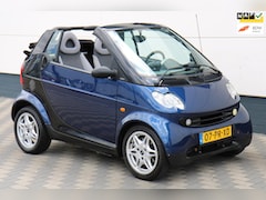 Smart Cabrio - Echte automaat met druk knopje aan pook en NAP
